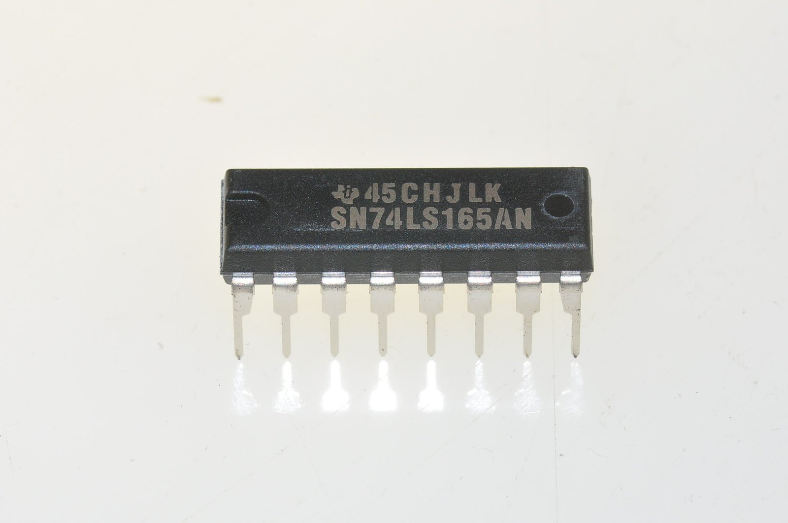 SN74LS Series 10-in-1 Logic Chip